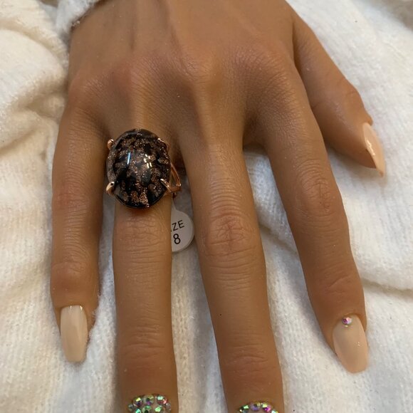 Ring - Picture 4 of 4